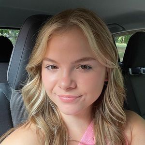 Meet your Posher, Marissa